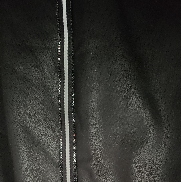 Faux Leather Like Leggings w/White & Bling Stripe Piping Sz 18/20 W - Picture 3 of 9